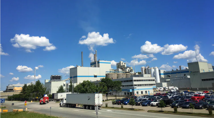 Domtar passe aux mains de Paper Excellence